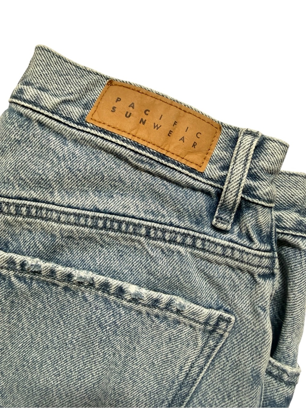 PacSun Eco Light Wash "Dad Jean" Straight Leg Denim - Size 28 | like new! - Picture 6 of 12